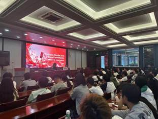 902ff81e57b1591459fff2a75387911